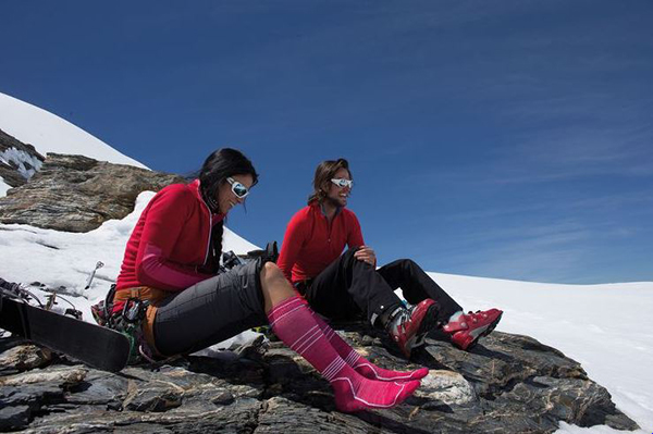 جوراب مناسب کوهنوردی در زمستان